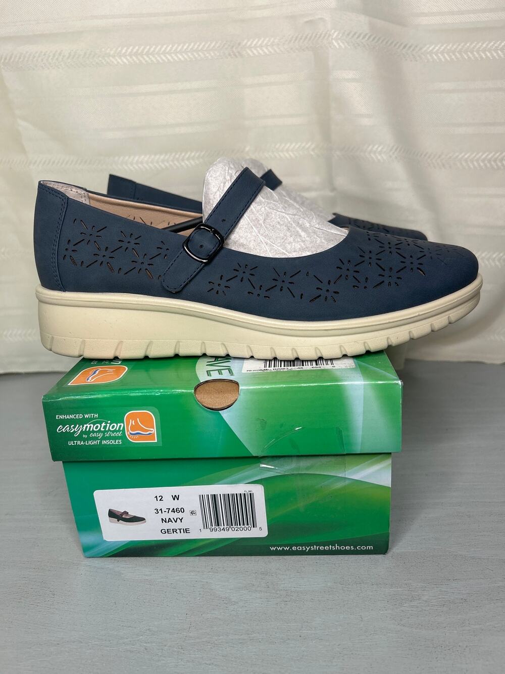 Easy Street Gertie Round Toe Mary Jane Shoes Navy Womens Size 12 Wide